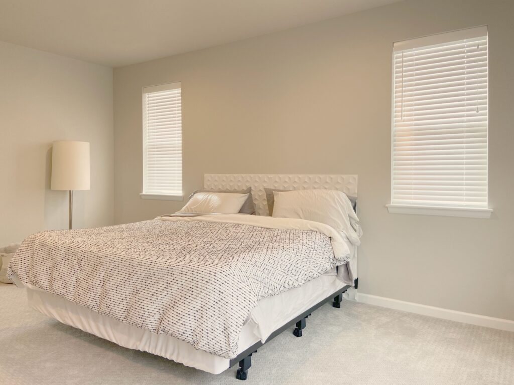 Hunter Douglas Parkland Natural Wood Blinds Installed in Bedroom in Parker, CO