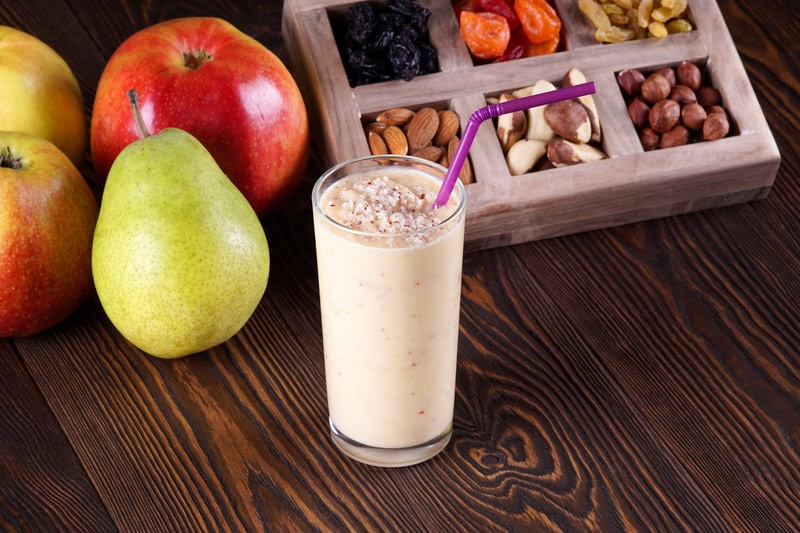 Warming Pear and Spice Winter Smoothie Recipe