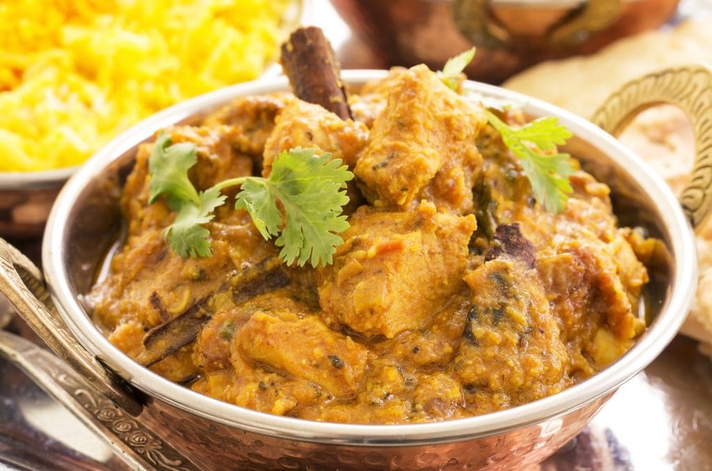 HEALTHY EATING | Slow Cooker Coconut Chicken Curry Recipe