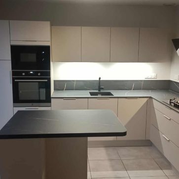 Cuisine îlot - St Christophe du bois (4)