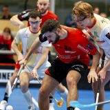 Hockeyspieler beim UHC Alligator Malans in Action auf dem Spielfeld.