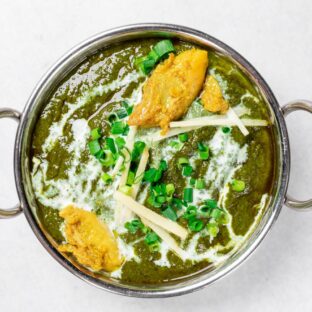 Chicken Palak halal food in Japan with spinach and chicken curry at Ammonight Restaurant