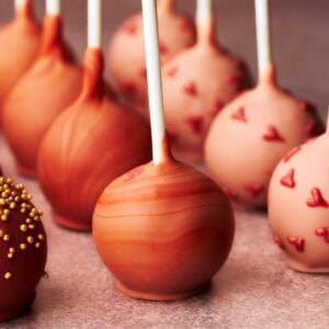 Cakepops bewaren: marble effect cakepops