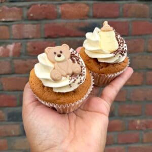 Gender reveal cupcakes - Bohemian