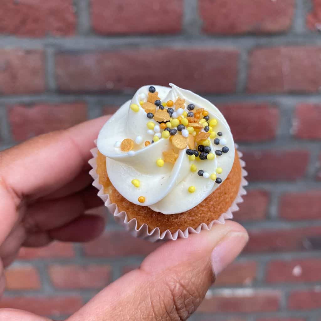 Great Gatsby cupcakes mini