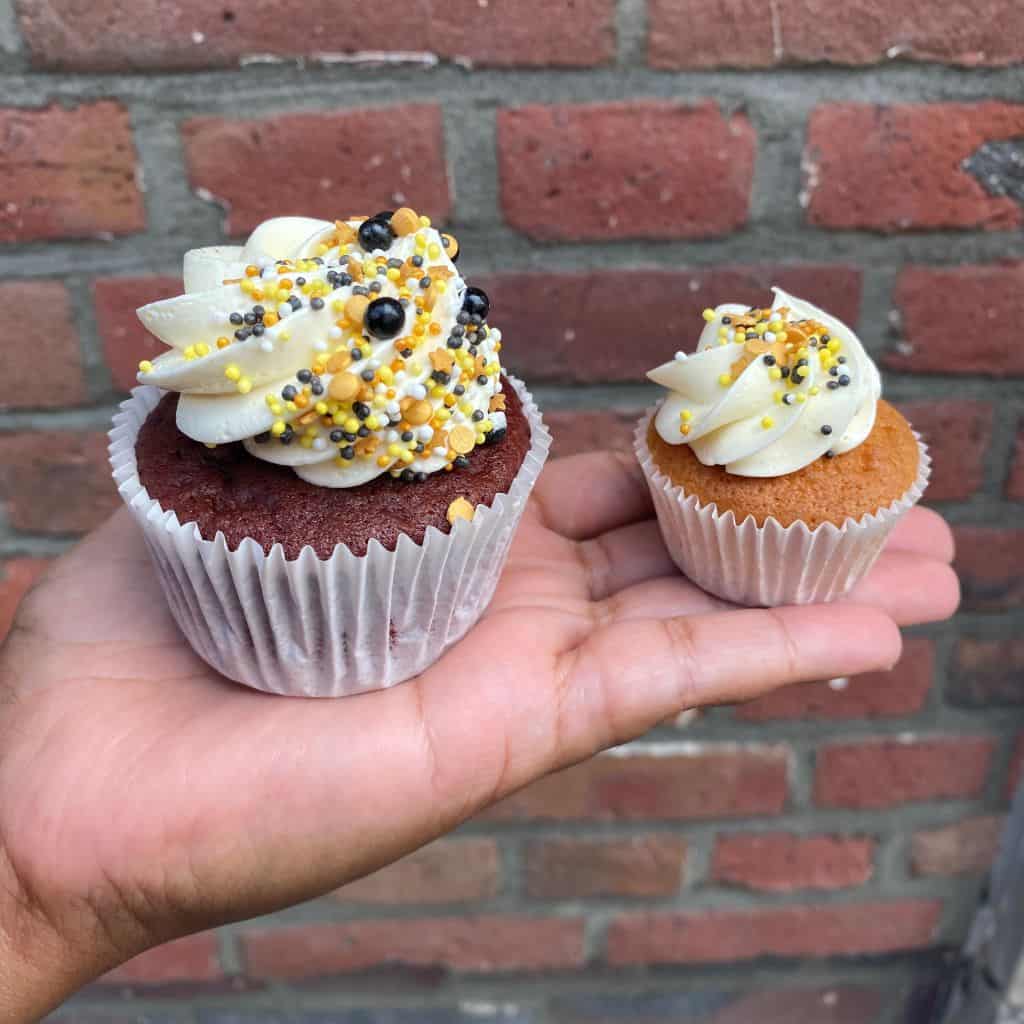 Great Gatsby cupcakes