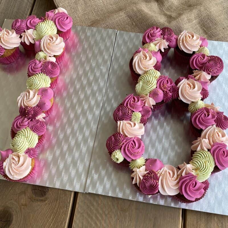 Pull a part cake, cupcake cake, number cake