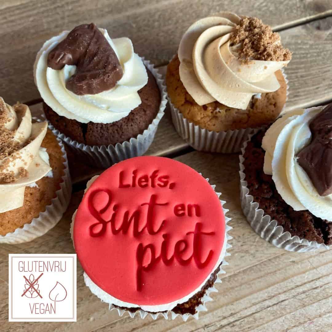 Vegan en glutenvrije Sinterklaas cupcake set