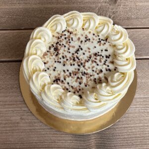 Chocolade taart, chocoladetaart, chocolate cake, chocolate and vanilla cake, yin yang cake, yin yang taart, online taart bestellen, taart bezorgen amsterdam