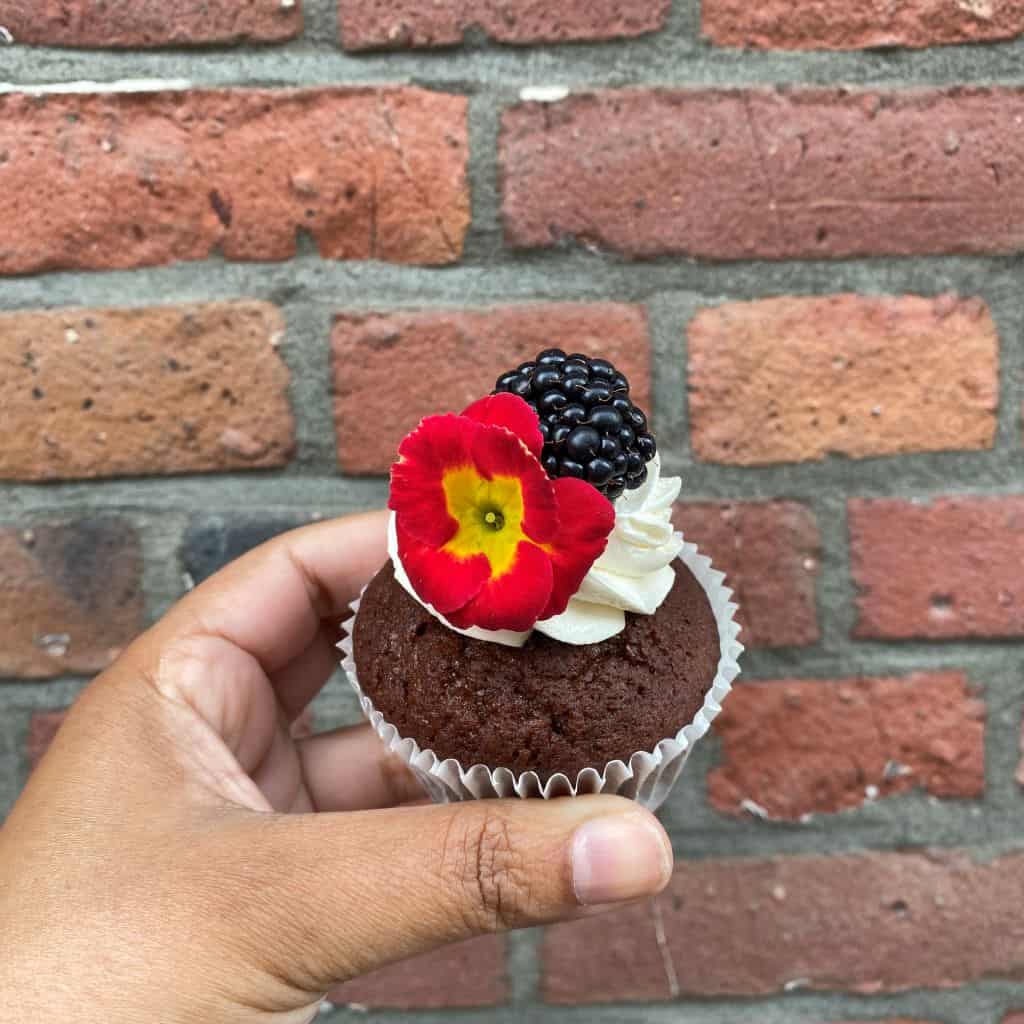 cupcake-bruiloft-bloem