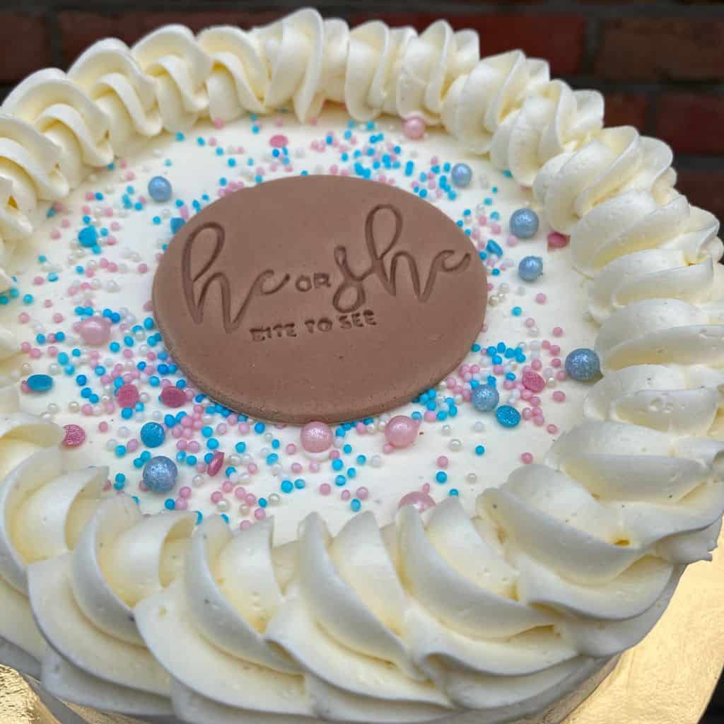Gender reveal taart - Sprinkels - Afbeelding 3