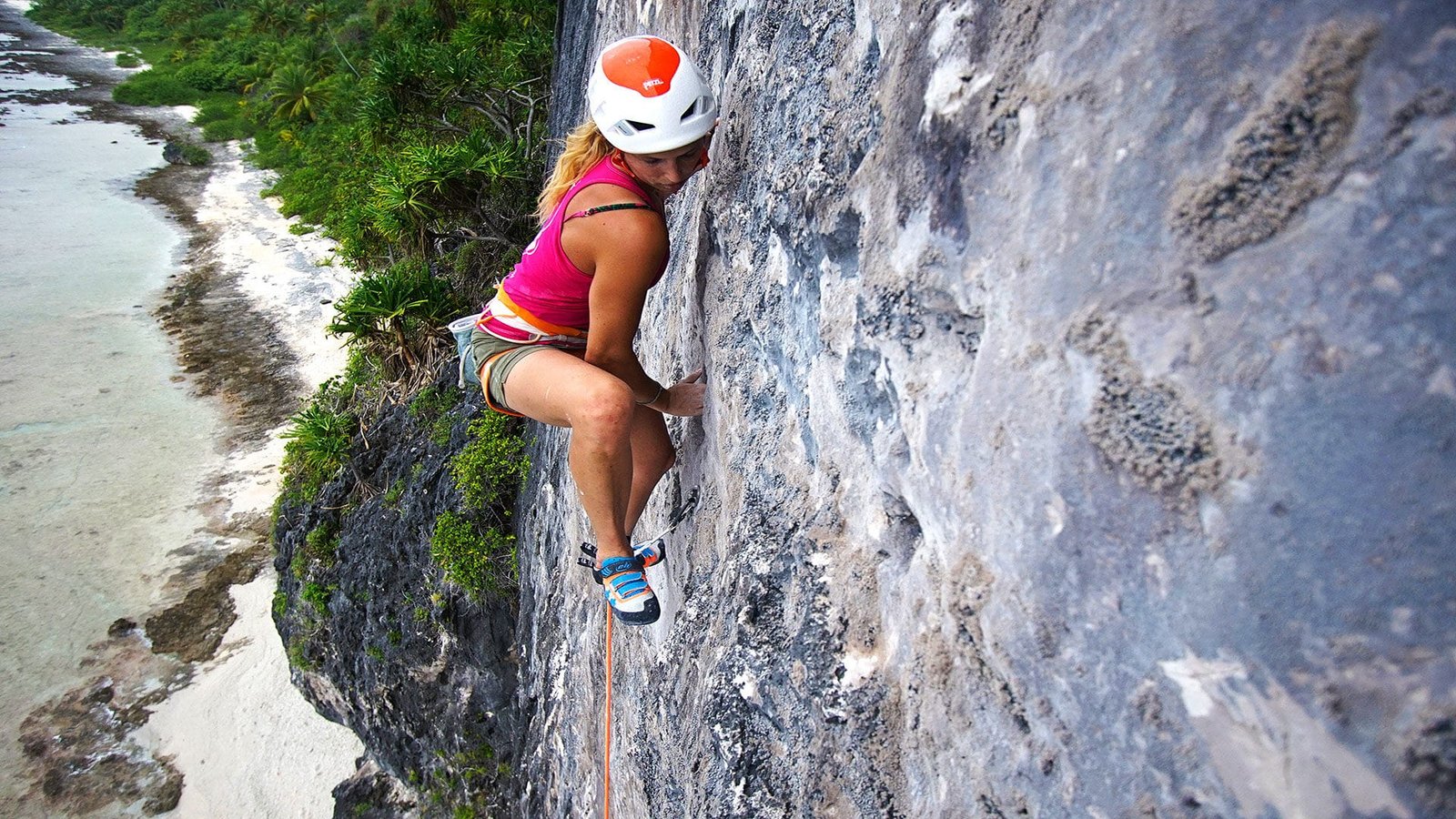 P2_MAKATEA_Charolette Durif_© MAKATEA Escalade-1920x1080