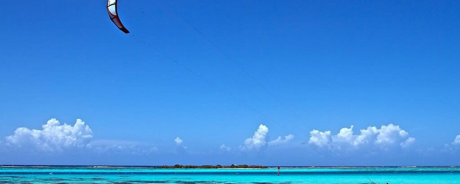Glisse polynésienne : Où kiter à Tahiti et Moorea