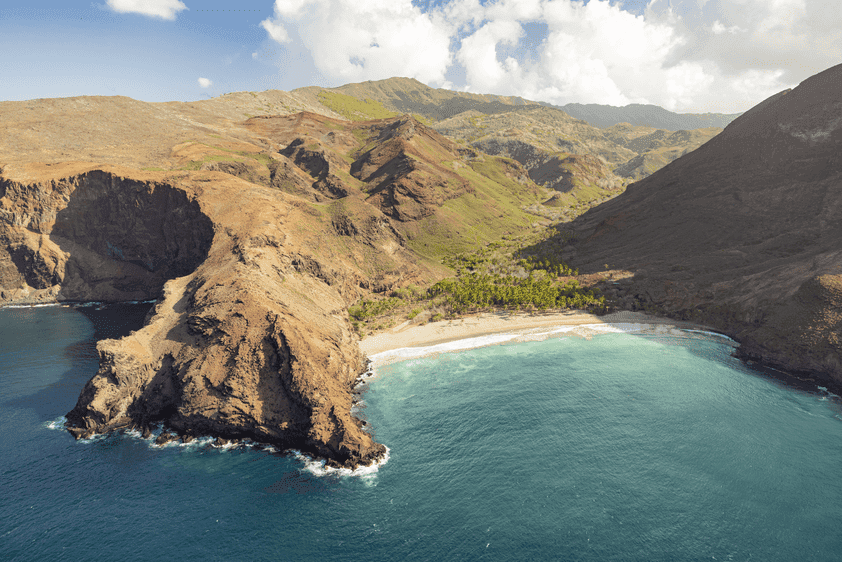 P2_UA HUKA_00006_UAHUKA_Â© GreÌ_goire Le Bacon