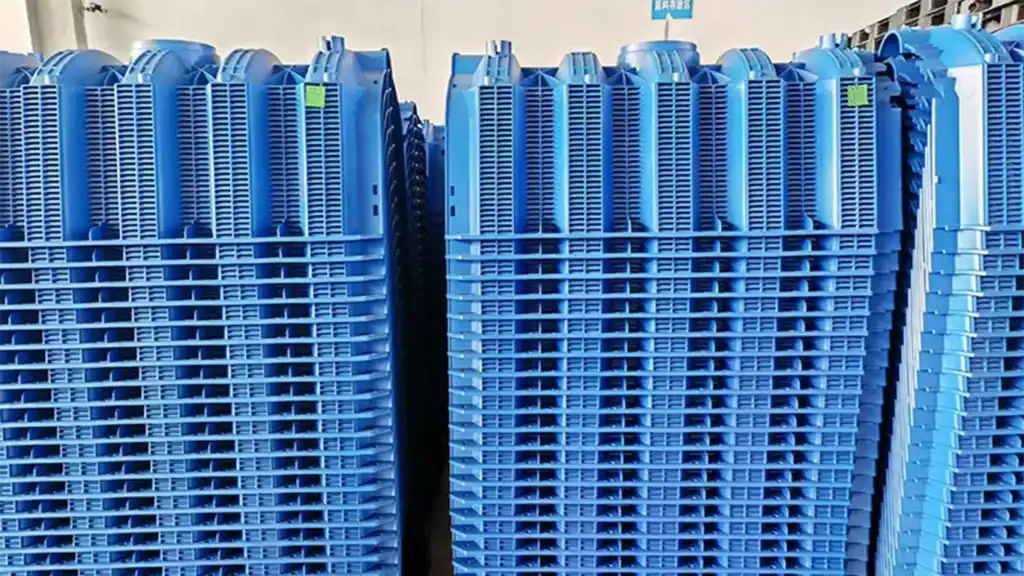 Septic drain field trench installation with lightweight interlocking chamber modules