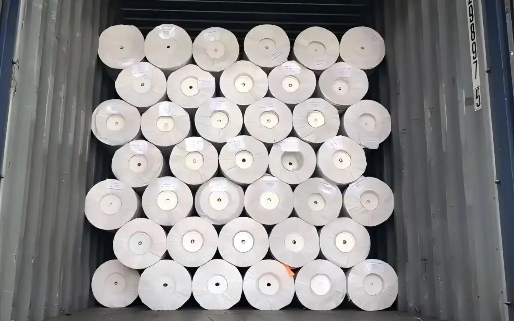 High-durability HDPE geomembrane liner roll showing chemical resistance and UV stability for long-term containment