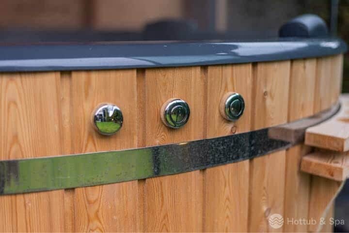 12379 hottub kretinga woodlux 3