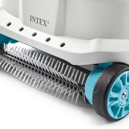 Zwembadreiniger met borstels en wielen, merk Intex.