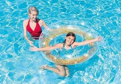 56274 opblaasbare gouden glitter zwemband 2