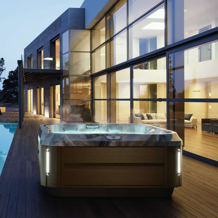 j 325 jacuzzi 4 personen 4