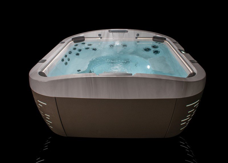 j 575 jacuzzi 4