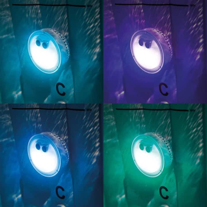 Onderwaterlampen met verschillende kleuren verlichting.