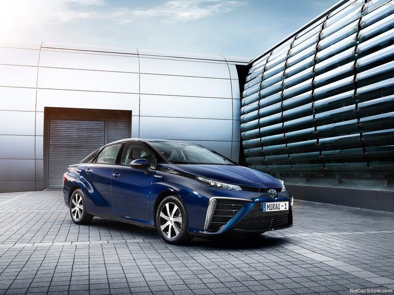 Toyota-Mirai_2016_800x600_wallpaper_07