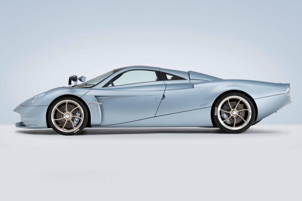 Pagani Huyara Codalunga