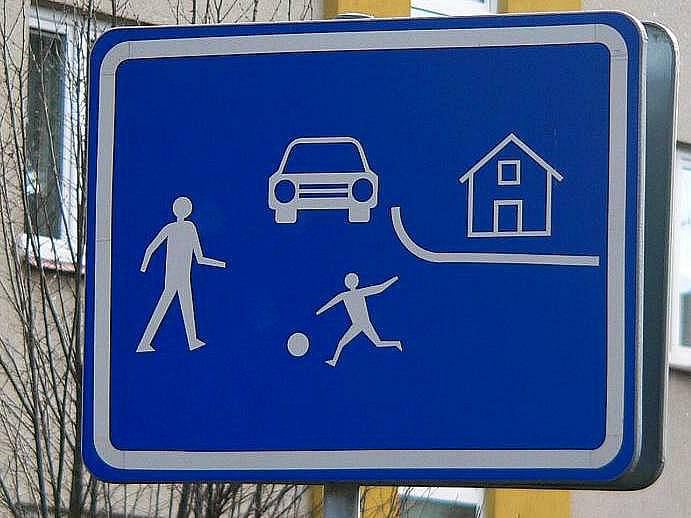 Jak se správně chovat v obytné zóně