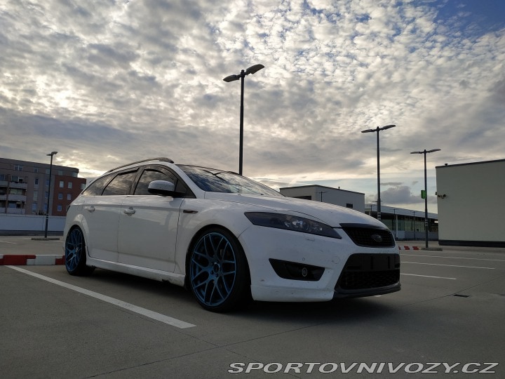 Ford Mondeo ST