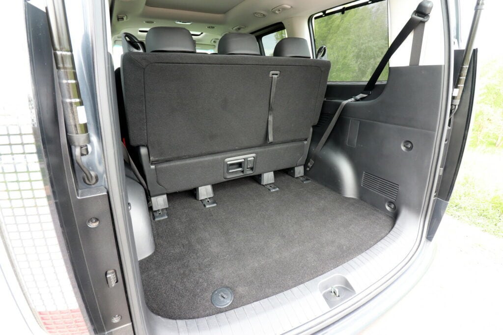 Test Hyundai Staria
