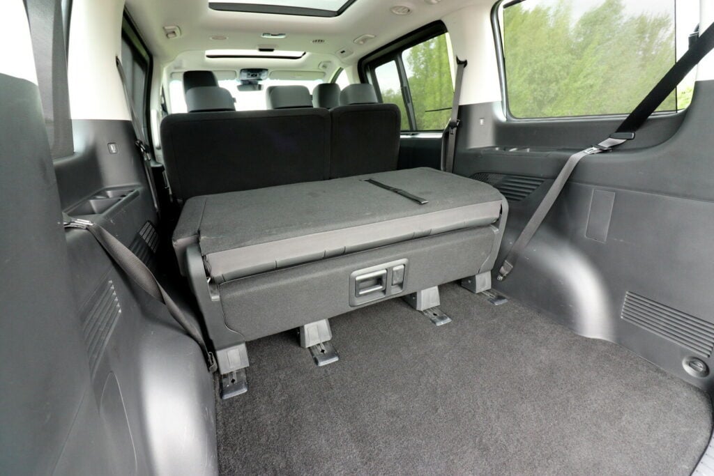 Test Hyundai Staria