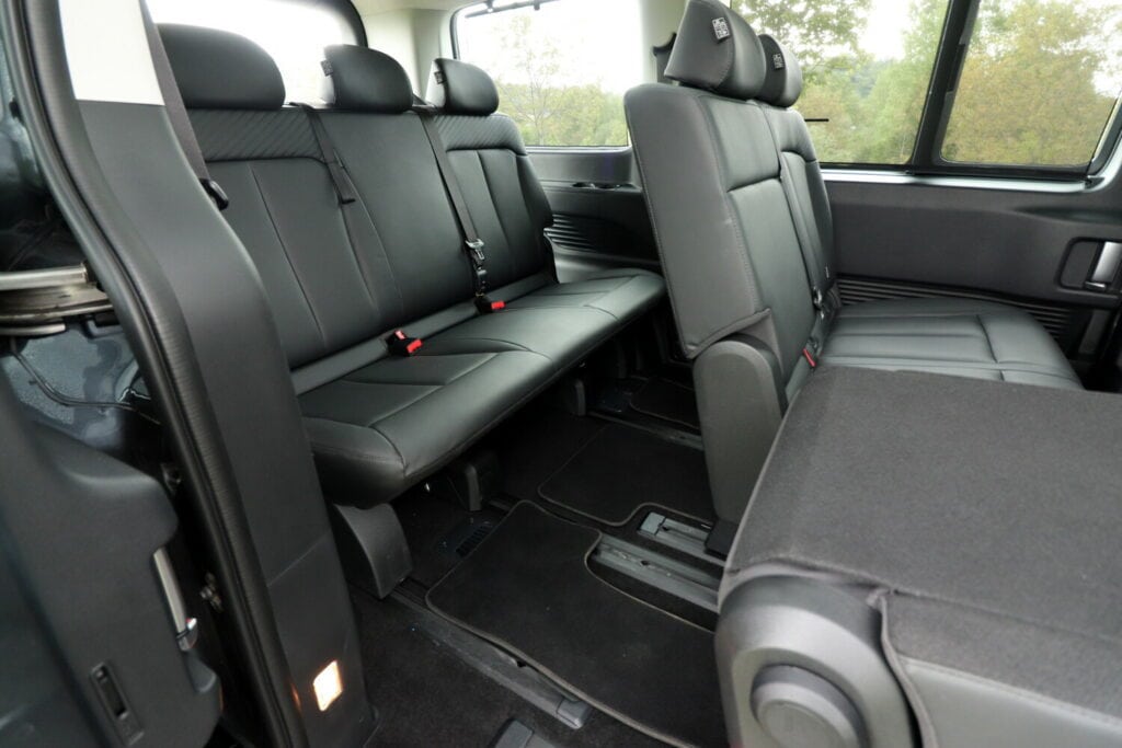 Test Hyundai Staria