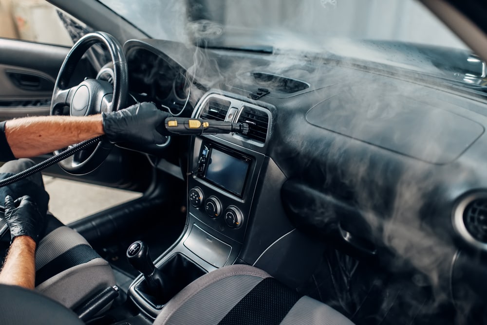 Jak odstranit zápach nafty z automobilu
