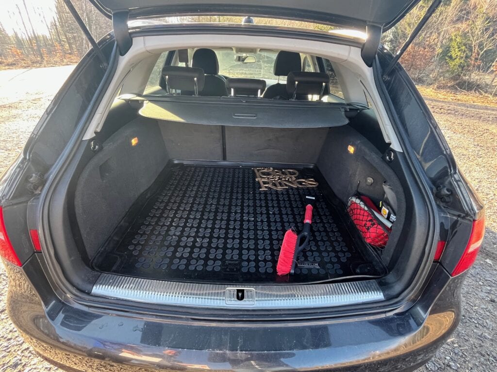 audi a4 b8 kufr