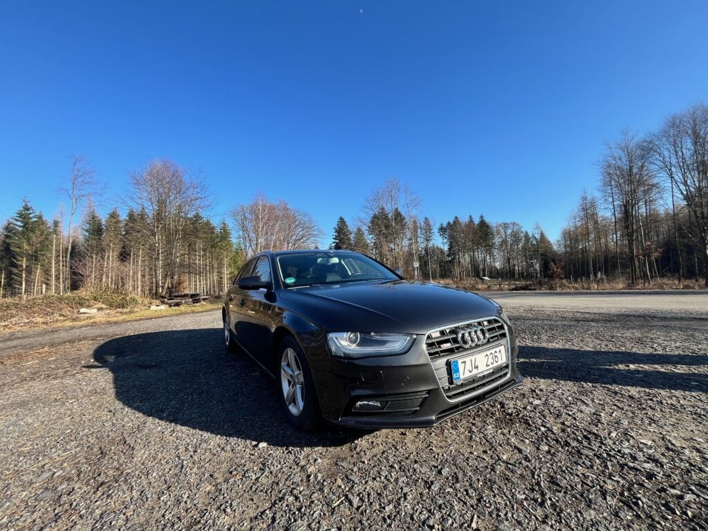 audi a4 b8 předek