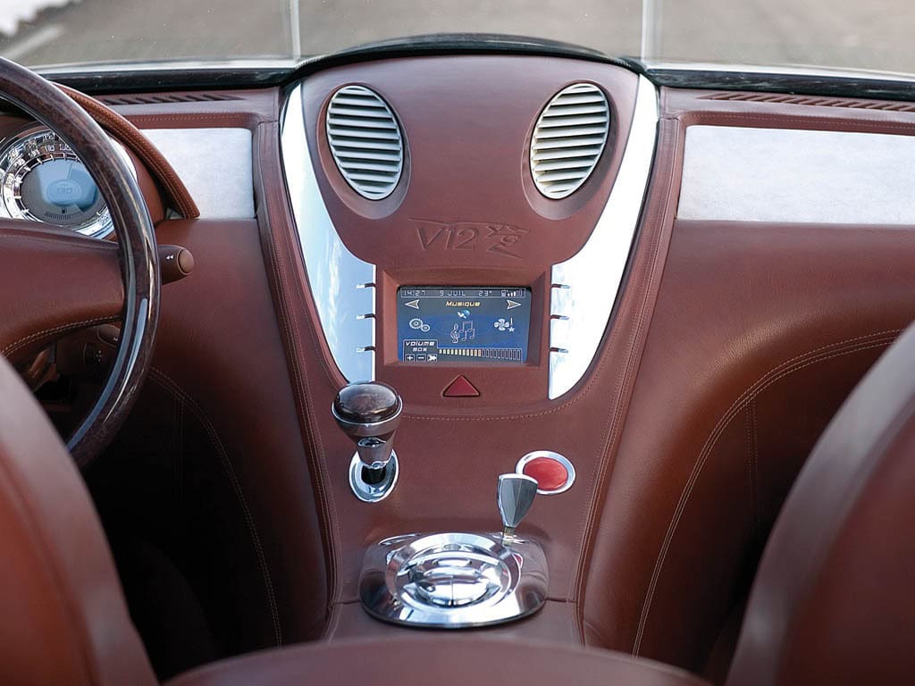 Peugeot 907
