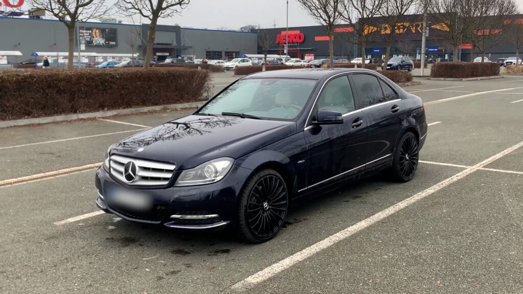 Mercedes-Benz w204 c350