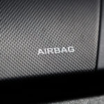 první airbag v autě