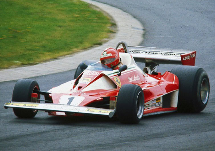 Niki Lauda s Ferrari 312 T2 v roce 1976