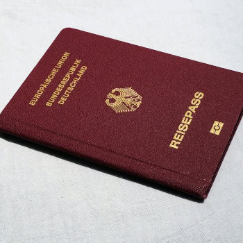 Fälschung von Identitätsdokumenten mit generativer KI