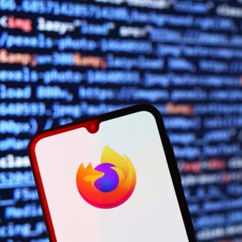 Bug-Hunting: KI-Bot Claude findet 100 Firefox-Löcher & Bugs