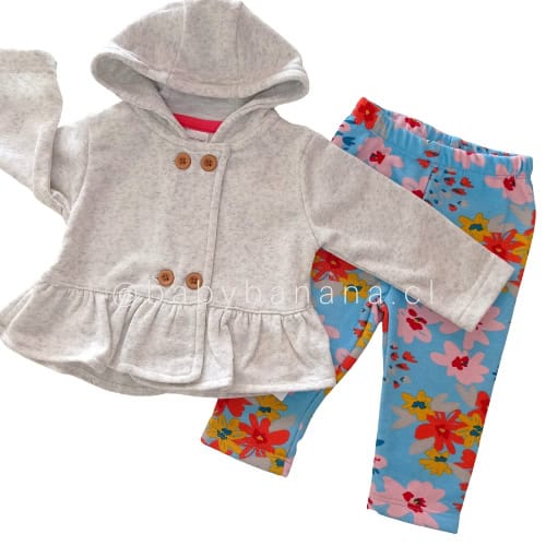 Conjunto Chaqueta gris pantalón flores