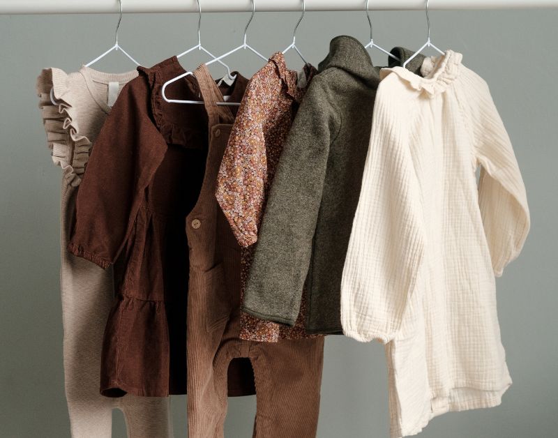 how to organize baby clothes
