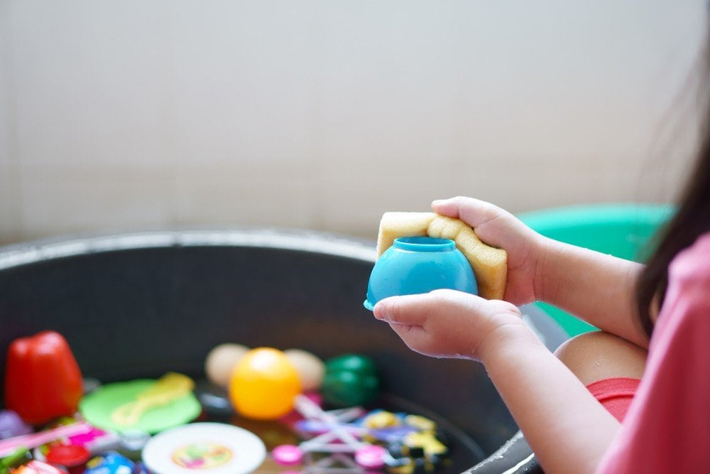 Best Ways to Disinfect Baby Toys That Go in Mouth