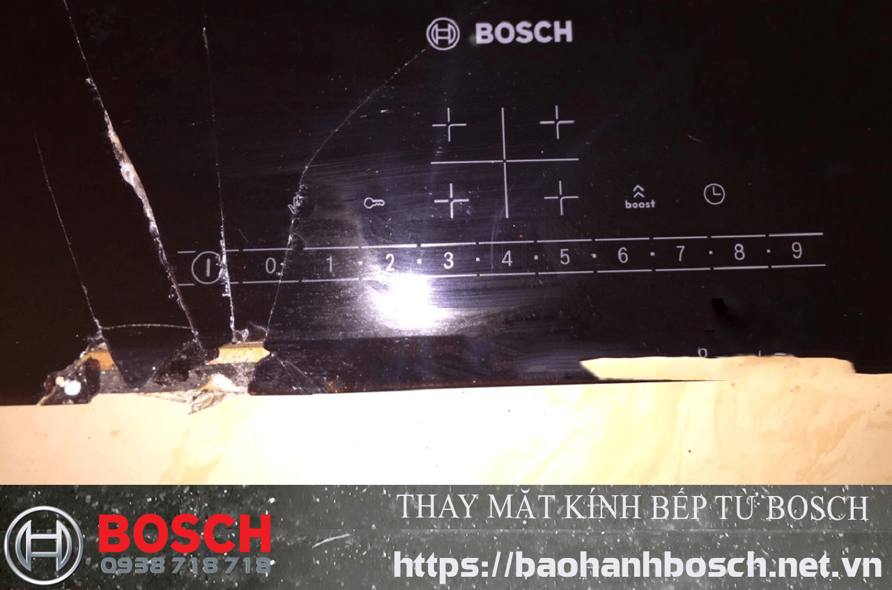 Kính bếp Bosch bị vỡ, cần thay mới để đảm bảo an toàn và hiệu quả sử dụng. Dịch vụ thay mặt kính bếp từ Bosch chính hãng tại cửa hàng uy tín.
