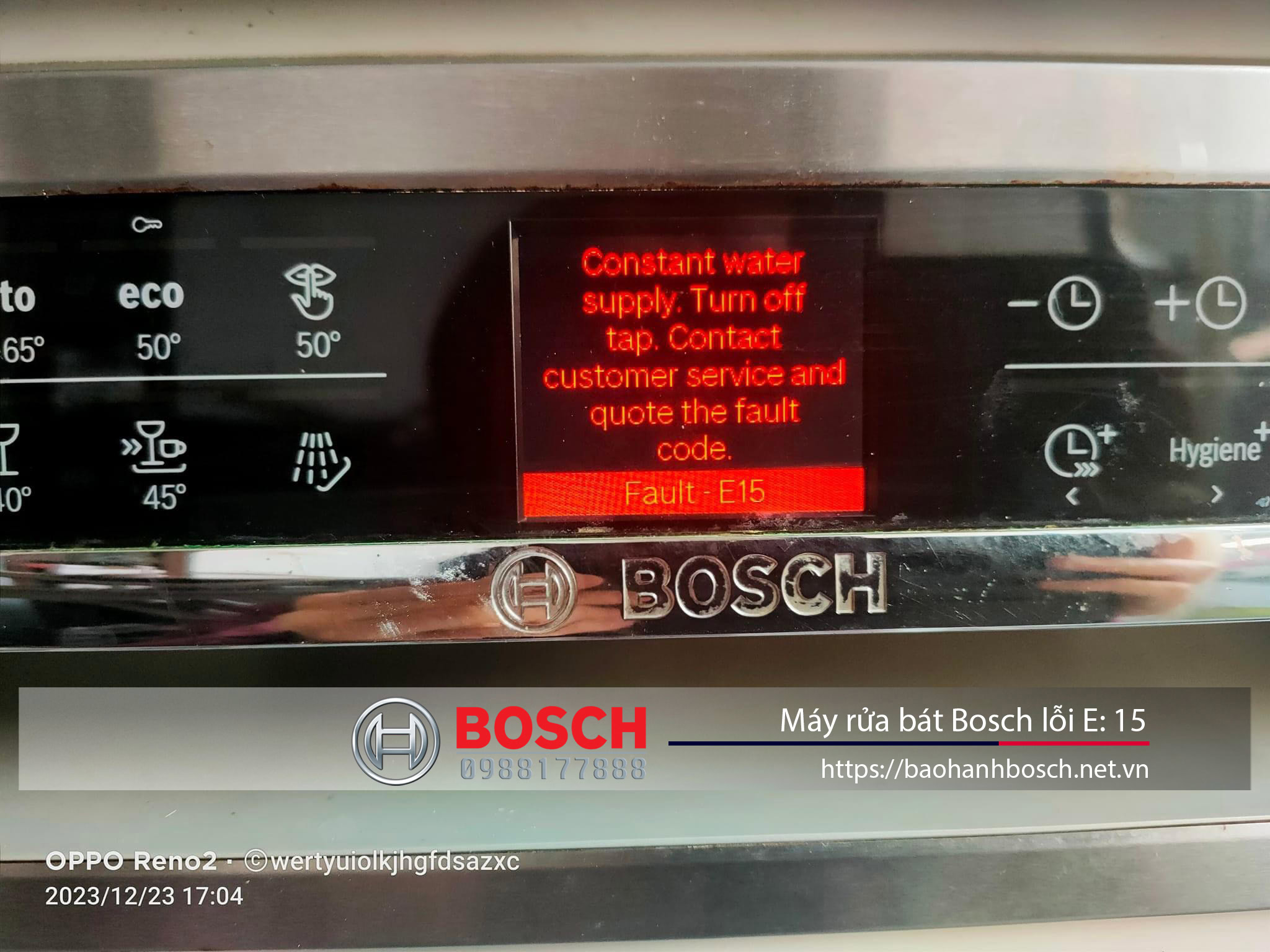 Lỗi bảo hành Bosch E15 trên máy rửa bát Bosch, hiển thị màn hình lỗi, khó khăn trong sử dụng, cần liên hệ dịch vụ sửa chữa, bảo trì chính hãng Bosch để khắc phục sự cố.