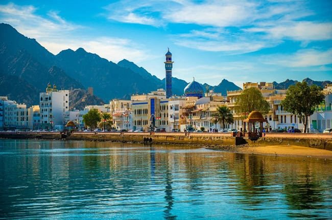 Elegant coastal view of high-end properties in Oman’s most expensive neighborhoods.