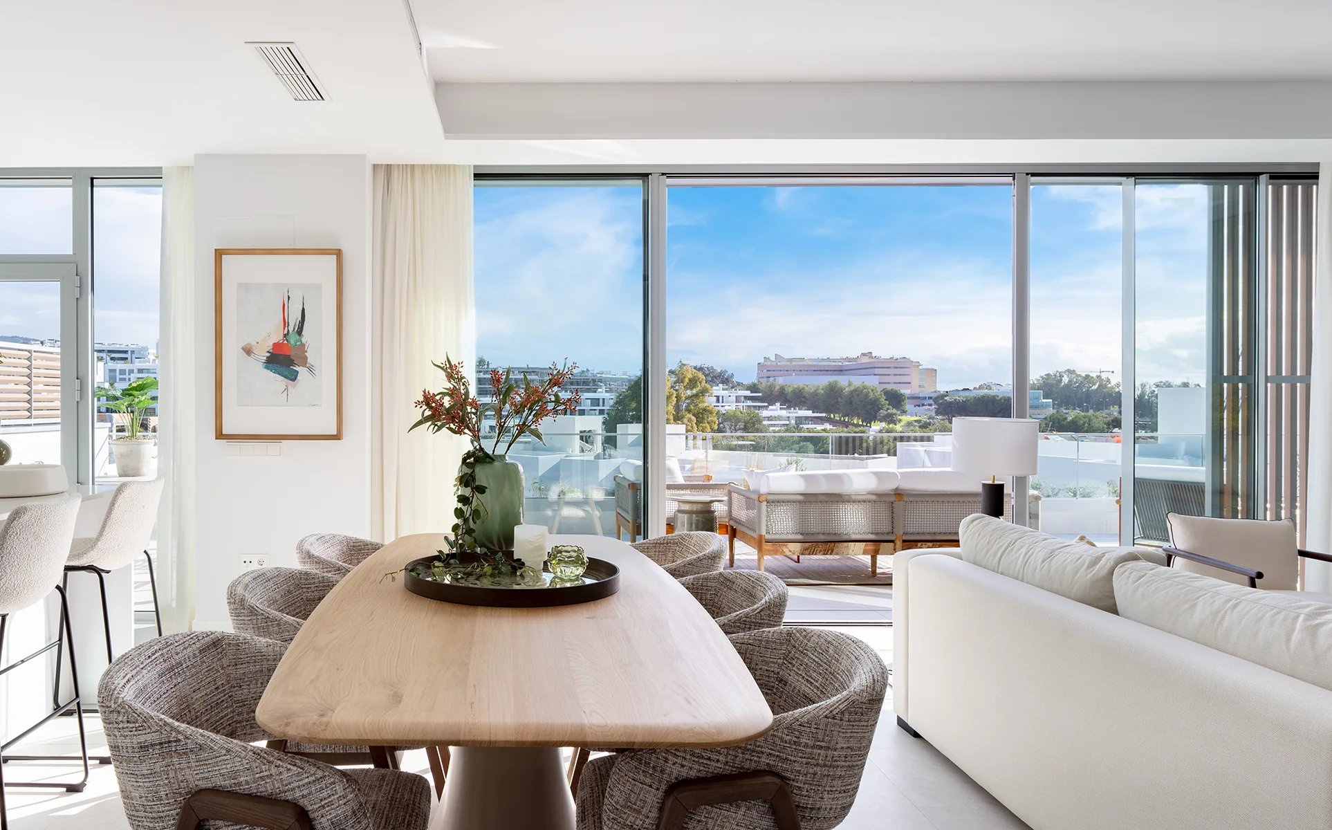 Modern Marbella frontline golf residence with spacious living area and panoramic sea views.