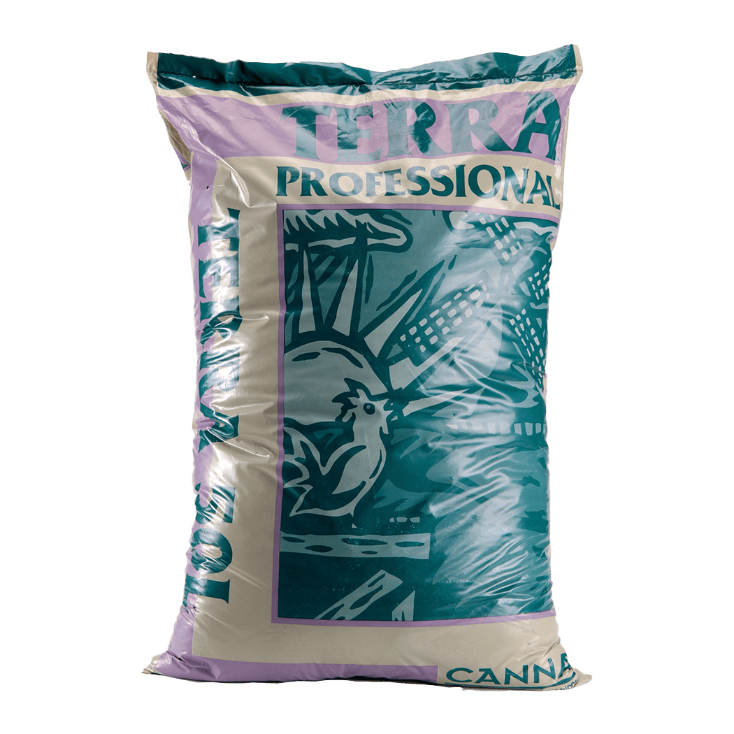 Fertiliser bag for gardening and cultivation, Terra Professional brand.